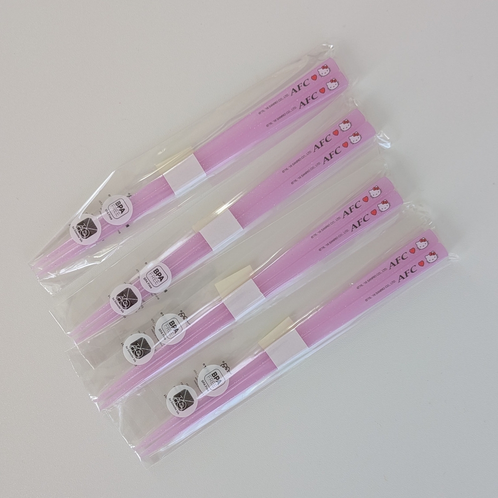 Hello Kitty Pink Chopsticks - Pack of 4